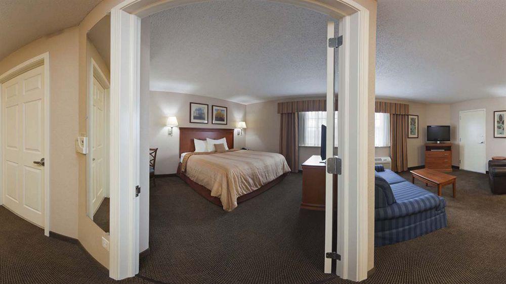 Candlewood Suites Kenosha By Ihg Pleasant Prairie Εξωτερικό φωτογραφία